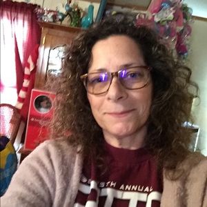 Meet your Posher, Carolyn